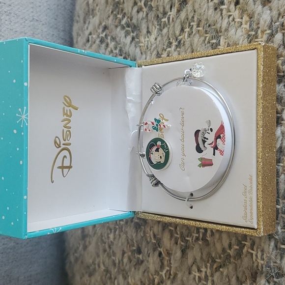 NIB Disney Christmas Themed Stainless Steel Expand Charm Bracelet Mickey Mouse - Picture 1 of 8